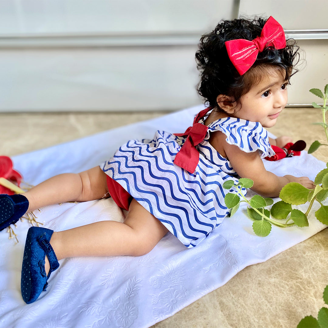Trendy Baby Girls Outfit