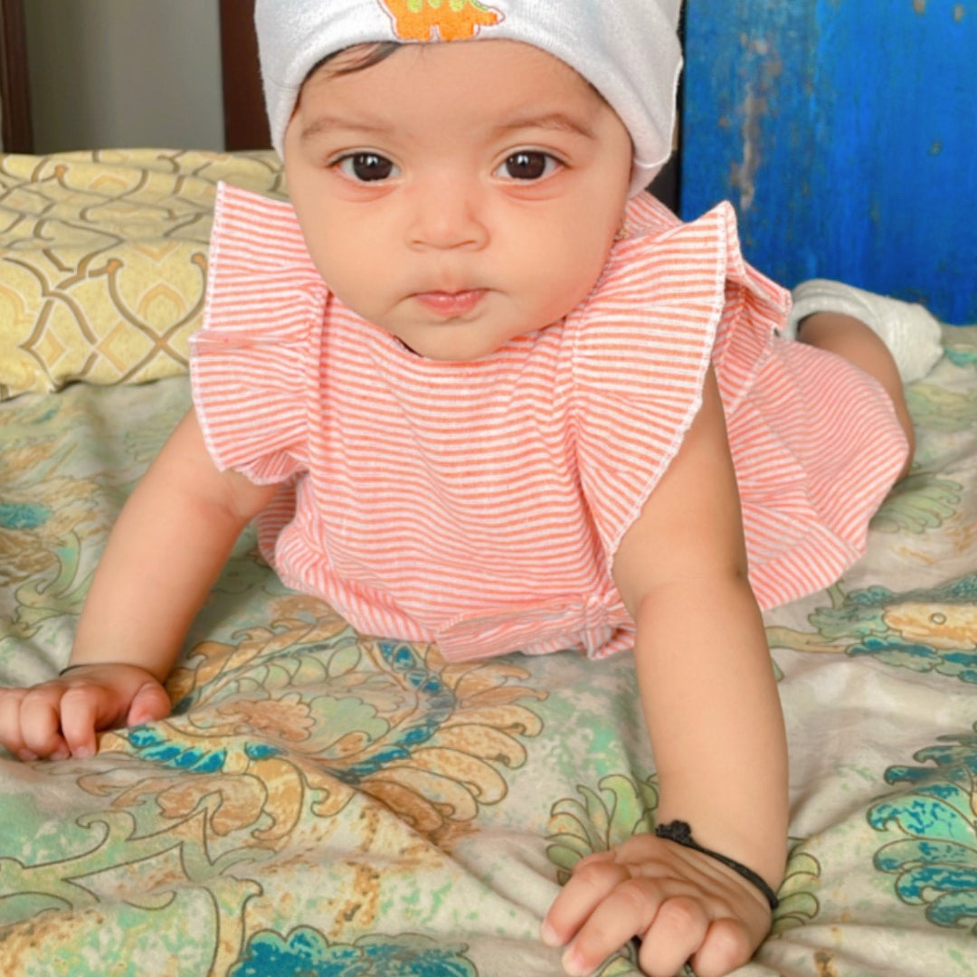 Snug Clicks & Tiny Trends: Your Stress-Free Guide to Online Infant Clothing Shopping with Nino Bambino