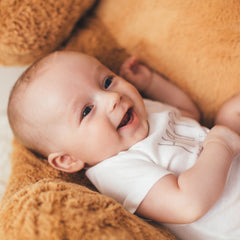 Functionality: Highlight the Various Features Of Infant Clothing Such As Built-In Mittens, Fold-Over Cuffs, And Snap Closures That Can Make A Parent's Life Easier.