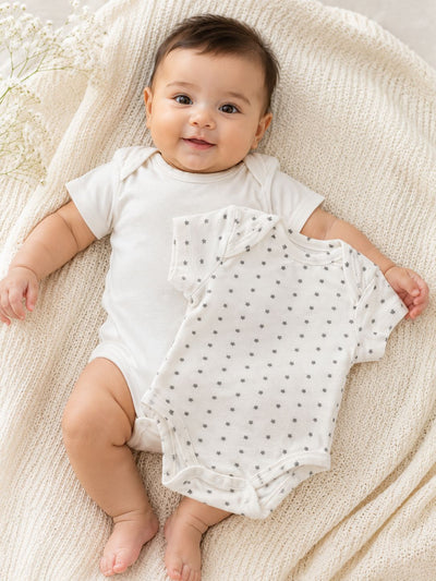 Nino Bambino 100% Oraganic Cotton Printed half Sleeves Bodysuit / Onesie For Baby (Pack of 2)